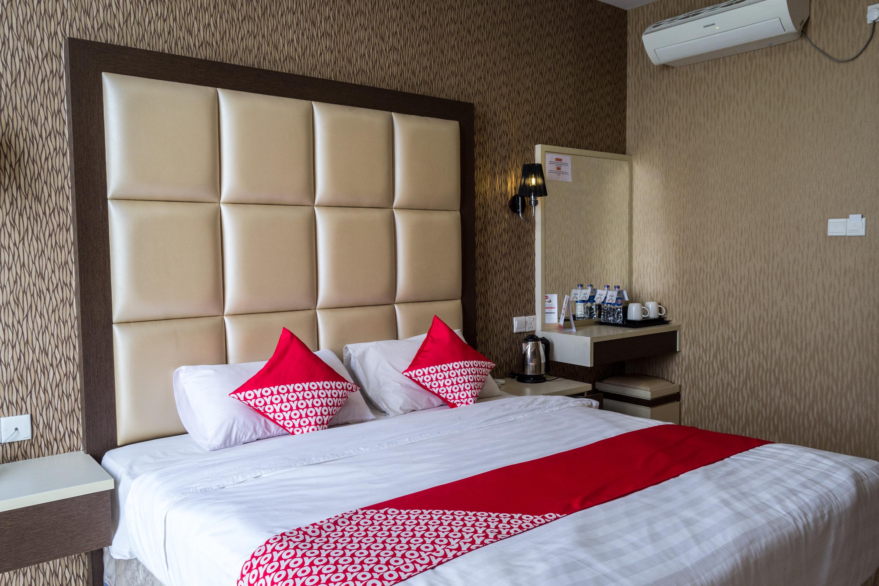 Oyo 676 Hotel Osaka Batam Exterior foto