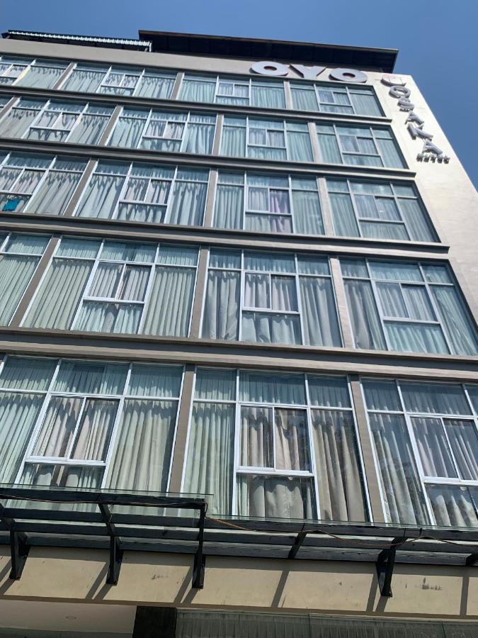 Oyo 676 Hotel Osaka Batam Exterior foto